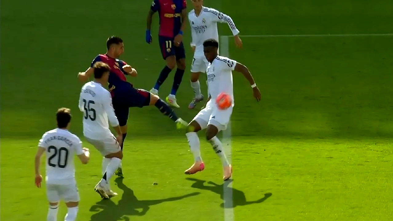 星空体育平台全明星赛倒计时，法兰克福今晨复出首秀，细节引发关注，球迷炸锅，球队文化再被提及的简单介绍