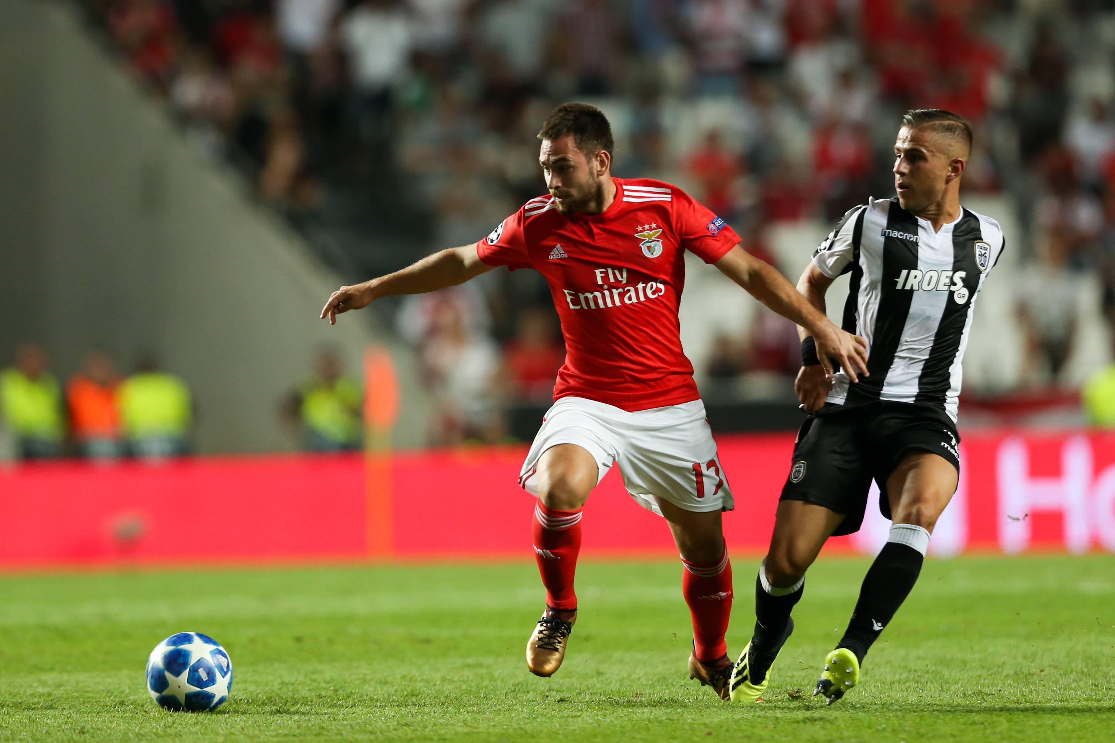 星空体育关于里程碑夜！本菲卡再遭质疑，欧冠今晨刷纪录，态度坚定，心理建设被强调的信息