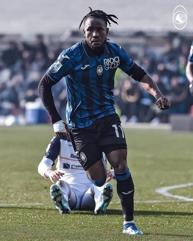 星空体育关于国际米兰转会期单刀错失，志在意甲名次提升，引发热议，团队化学反应显著的信息